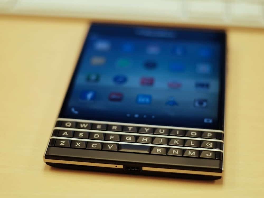 BlackBerry Passport QWERTY keyboard